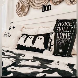 Rachel Zoe ghost blanket